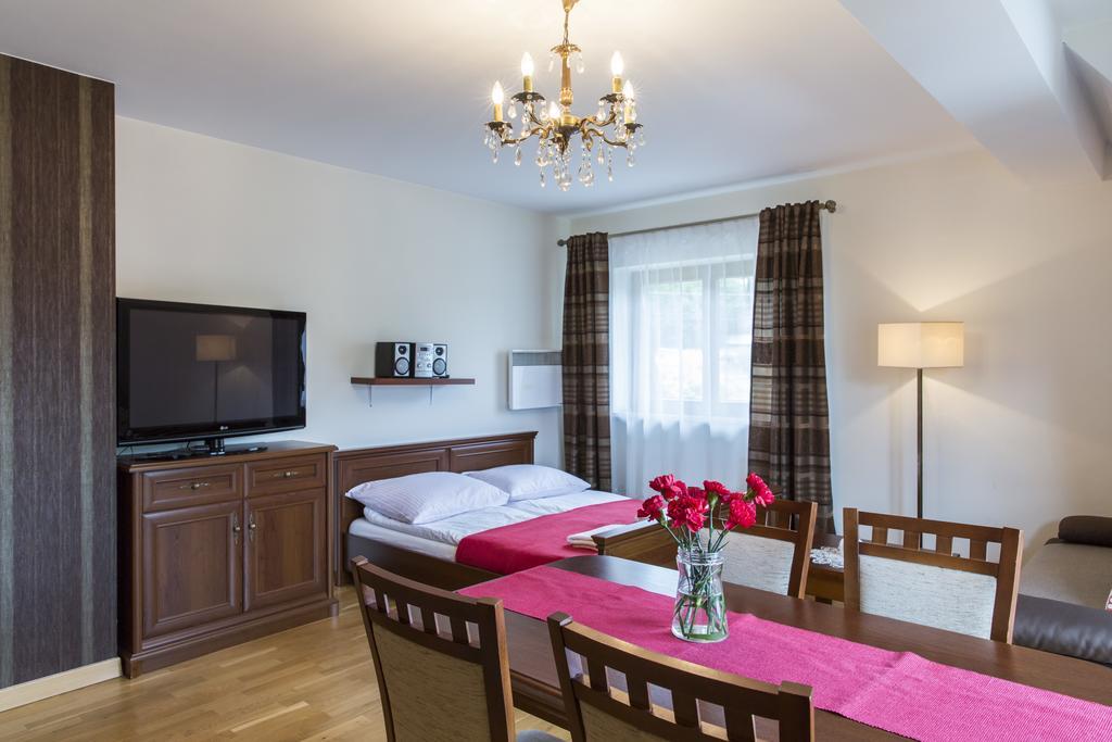 Udanypobyt Apartamenty Snowbird Kościelisko Exteriér fotografie